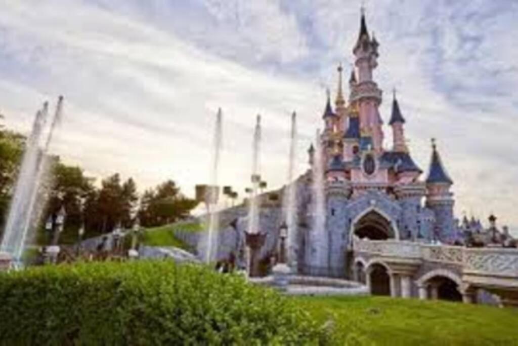 Crystal Apartment Disneyland Bmyguest Montévrain Exterior foto